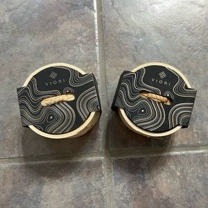 VIORI set of shampoo and conditioner bars Hidden Waterfall scent-NEW